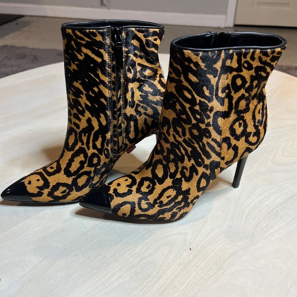Calvin Klein Women's Ravie Ankle Boot - NWT (Size 7)